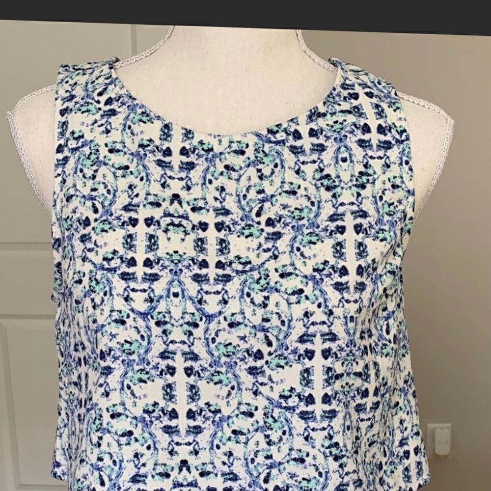 Skies are Blue Sleeveless Pop-over dress - Picture 4 of 13